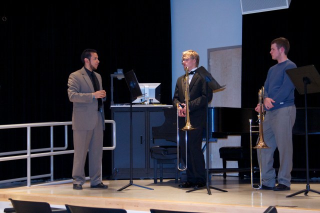 IMG_8521 Paiewonsky works with Frosh/Soph Quartet